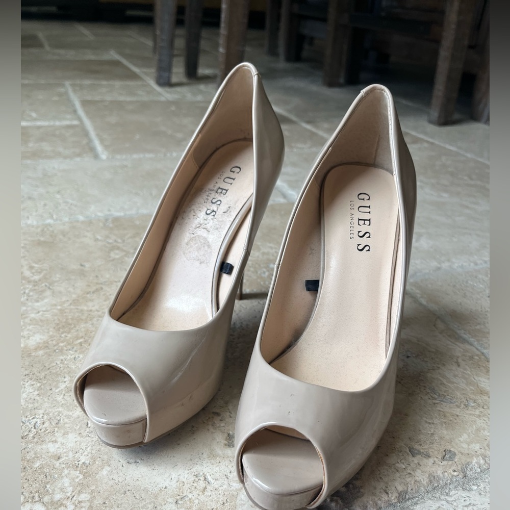 Guess peep toe heel
